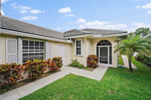 1069 Bedford Ave, Palm Beach Gardens, FL 33403, Sold 10/14/22