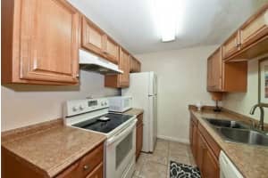 3915 S Flagler Dr APT 105, West Palm Beach, FL 33405, Sold 06/01/22