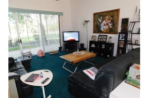680 Clearbrook Cir W, Delray Beach, FL 33445, Sold 11/16/22