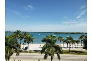 36 Harbour Isle Dr W, Fort Pierce, FL 34949, Sold 03/30/23