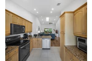 8188 SE Fox Hill Pl, Hobe Sound, FL 33455, Sold 07/21/22