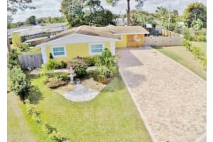 859 Caroline Cir, West Palm Beach, FL 33413, Sold 08/04/22