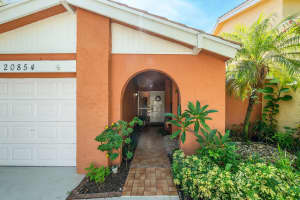 20854 Via Valencia Dr, Boca Raton, FL 33433, Sold 07/21/22