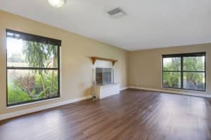 313 Sandtree Dr, Palm Beach Gardens, FL 33403, Sold 07/21/22