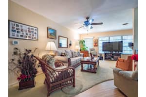 463 22nd St SE, Vero Beach, FL 32962, Sold 07/19/22