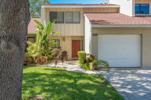 1678 SW Crossing Cir, Palm City, FL 34990, Sold 07/13/22