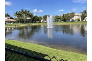 2146 Oakmont Dr, Riviera Beach, FL 33404, Sold 08/01/22