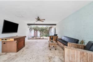 1333 Crest Dr, Lake Worth, FL 33461, Sold 06/23/22