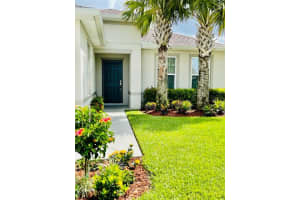 3524 Carriage Pointe Cir, Fort Pierce, FL 34981, Sold 11/18/22