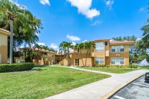 4887 Via Palm Lakes APT 503, West Palm Beach, FL 33417, Sold 07/05/22