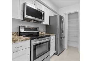 2425 NW 33rd St APT 1314, Oakland Park, FL 33309, Sold 06/28/22