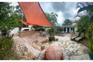 305 Stillwater Ct, Jupiter, FL 33458, Sold 01/18/23