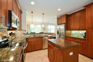 4705 N Prive Cir, Delray Beach, FL 33445, Sold 09/19/22