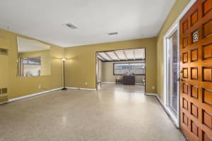 360 16th Ave, Vero Beach, FL 32962, Sold 07/27/22