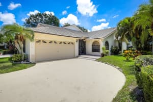 10904 Stafford Cir S, Boynton Beach, FL 33436, Sold 09/15/22