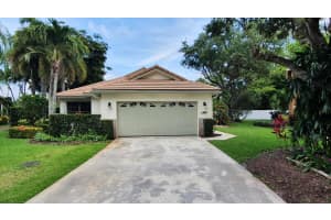209 Sherwood Forest Dr, Delray Beach, FL 33445, Sold 07/29/22