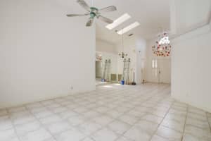 3863 Woods Walk Blvd, Lake Worth, FL 33467, Sold 08/25/22