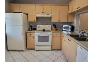 4688 Lucerne Lakes Blvd #206, Lake Worth, FL 33467, Sold 07/26/22