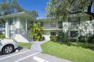 401 Sabal Ridge Cir b, Palm Beach Gardens, FL 33418, Sold 08/17/22