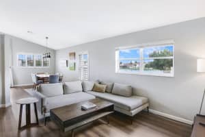 6287 Harbour Chase Dr, Lake Worth, FL 33467, Sold 07/25/22