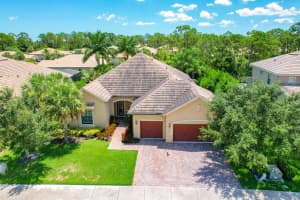 1003 SW Cherry Blossom Ln, Palm City, FL 34990, Sold 08/22/22