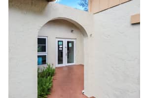 3955 NW 3rd Ct, Deerfield Beach, FL 33442, Sold 10/13/22