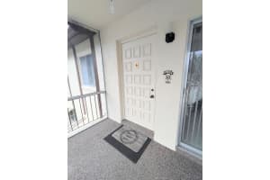 3491 La Jardin Ct Apt C-2, Greenacres, FL 33463, Sold 08/10/22