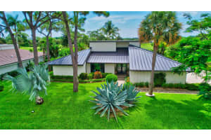 643 Pine Lake Dr, Delray Beach, FL 33445, Sold 07/20/22