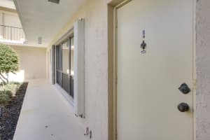 14 SE Turtle Creek Dr b, Tequesta, FL 33469, Sold 07/29/22