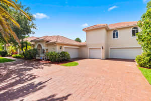 2616 SW River Shore Dr, Port St. Lucie, FL 34984, Sold 02/03/23
