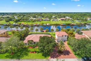2616 SW River Shore Dr, Port St. Lucie, FL 34984, Sold 02/03/23