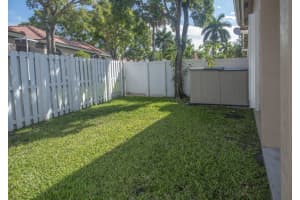 13031 NW 5th Ct, Pembroke Pines, FL 33028, Sold 08/05/22