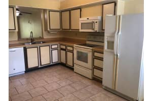 6034 Indrio Rd APT 2, Fort Pierce, FL 34951, Sold 06/30/22