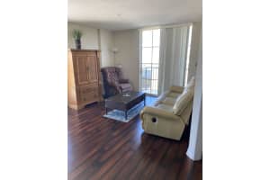 651 Okeechobee Blvd APT 502, West Palm Beach, FL 33401, Sold 07/21/22