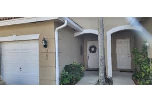 365 SW 122nd Ave, Pembroke Pines, FL 33025, Sold 08/10/22