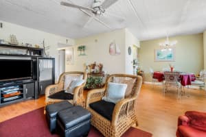 700 Village Green Ct, Palm Springs, FL 33461, Sold 10/05/22