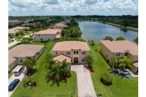 5065 Topaz Ln SW, Vero Beach, FL 32968, Sold 01/11/23