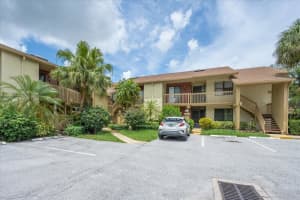 13135 Chadwick Ct, Wellington, FL 33414, Sold 09/19/22