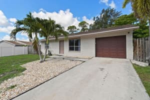 6325 Carthage Cir N, Lake Worth, FL 33463, Sold 07/11/22
