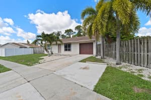 6325 Carthage Cir N, Lake Worth, FL 33463, Sold 07/11/22