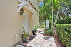 230 Fortuna Dr, Palm Beach Gardens, FL 33410, Sold 08/31/22