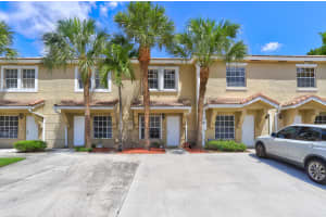 228 S W 122nd Terrace, Pembroke Pines, FL 33025, Sold 07/15/22
