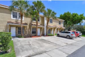 228 S W 122nd Terrace, Pembroke Pines, FL 33025, Sold 07/15/22