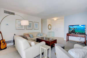 44 Cocoanut Row, Palm Beach, FL 33480, Sold 10/21/22