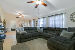 7695 Blairwood Cir S, Lake Worth, FL 33467, Sold 07/06/22