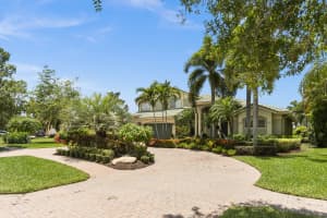 4586 SW Long Bay Dr, Palm City, FL 34990, Sold 08/10/22