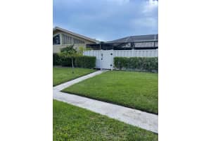 5489 Eagle Lake Dr, Palm Beach Gardens, FL 33418, Sold 08/24/22