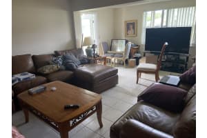 432  Bluebird Lane, Delray Beach, FL 33445 Sold 12/21/23