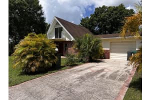 1311 Parkland Blvd, Fort Pierce, FL 34982, Sold 08/05/22