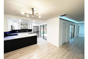 215  2nd Lane, Palm Beach Gardens, FL 33418 Sold 09/23/22